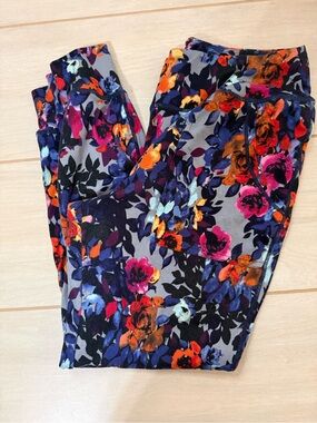 Grace & Lace Summer Weight Loggers Medium Cropped